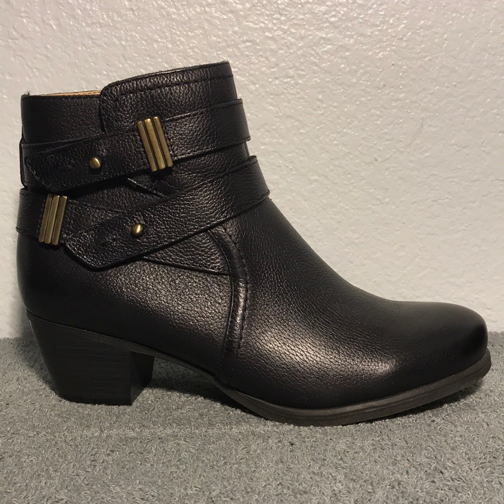 Naturalizer Kepler Block Heel Leather Ankle Boots - Picture 4 of 8
